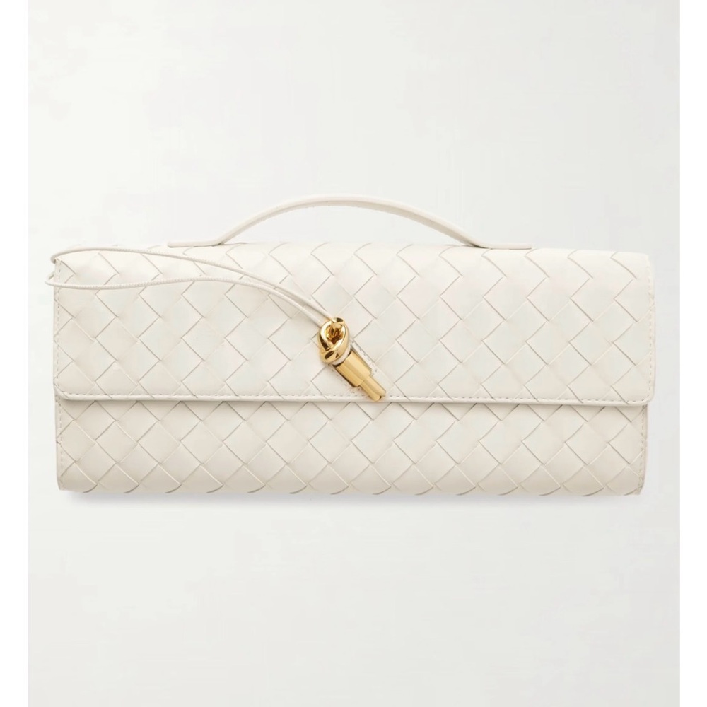Few Moda Theia Bag Cream White Woven Clutch With Strap NEW